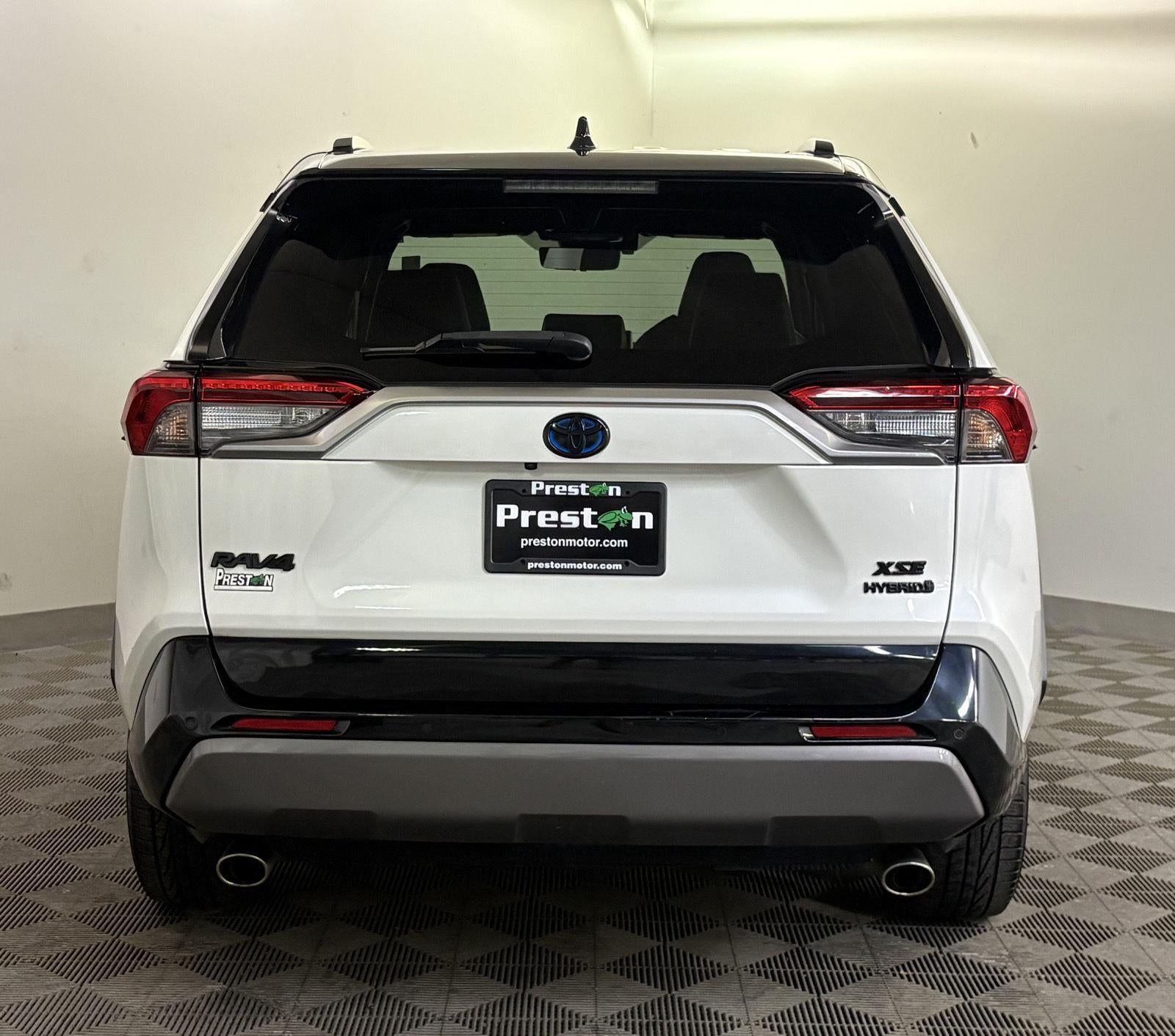 2020 Toyota RAV4 HYBRID XSE