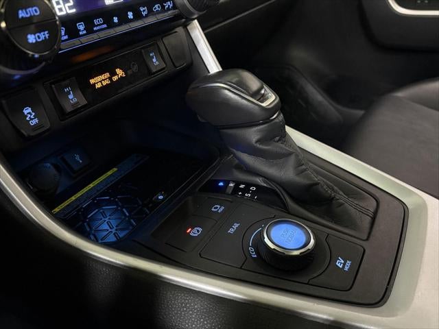 2020 Toyota RAV4 HYBRID XSE