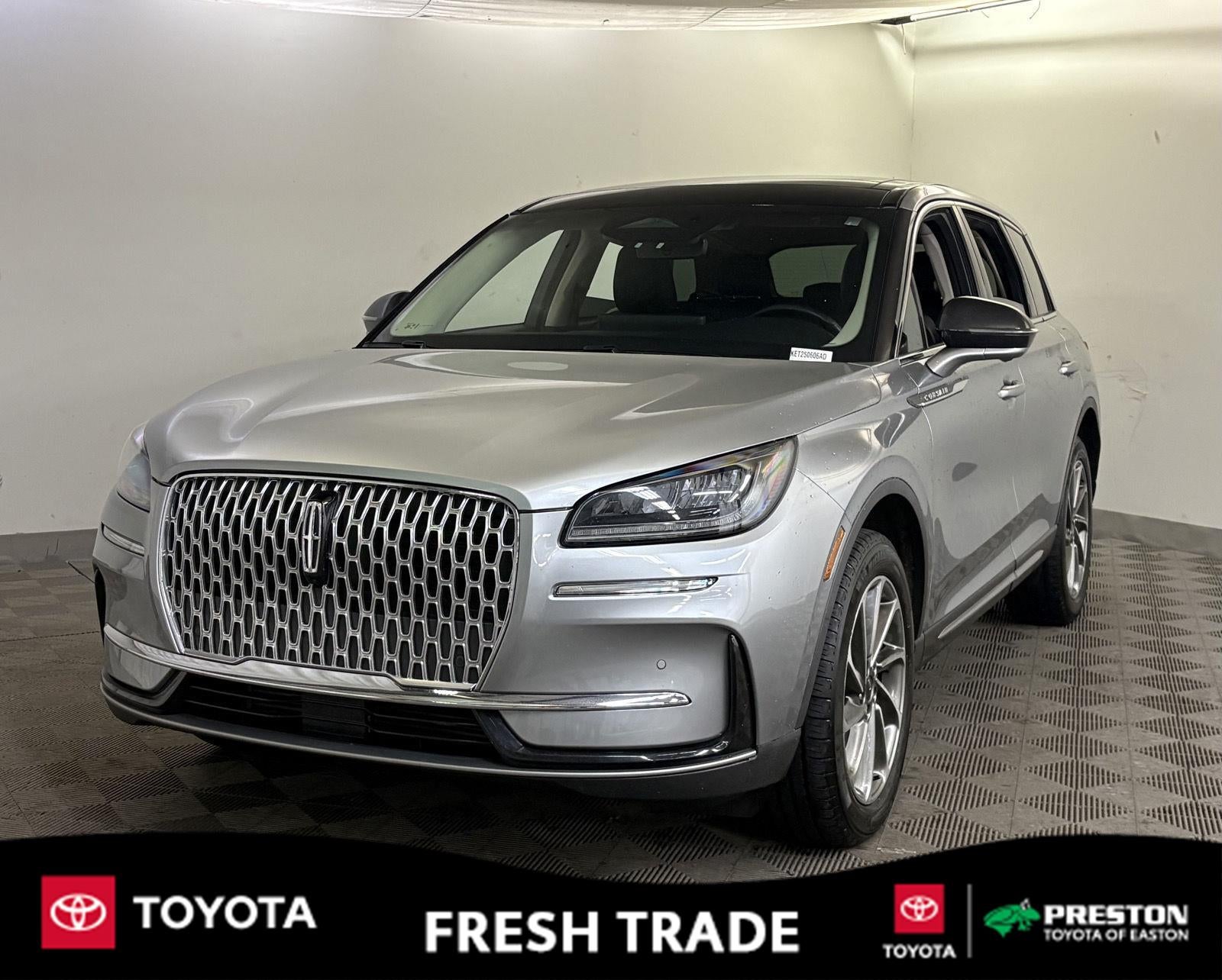 2023 Lincoln Corsair Standard