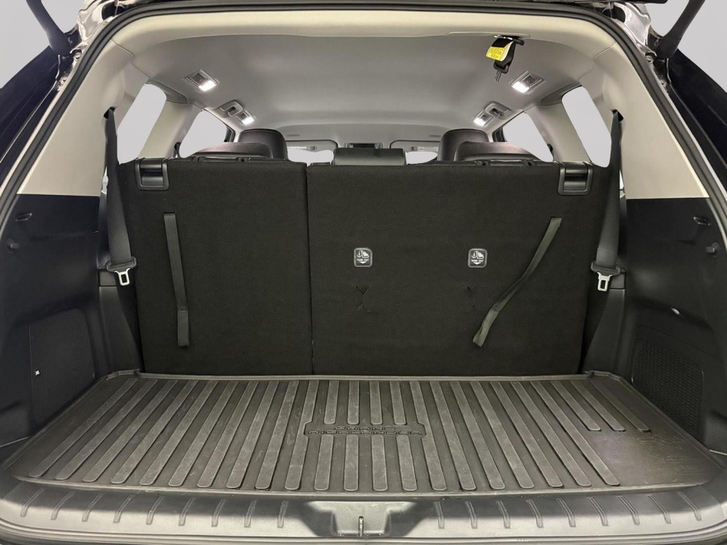 2025 Toyota GRAND HIGHLANDER Limited