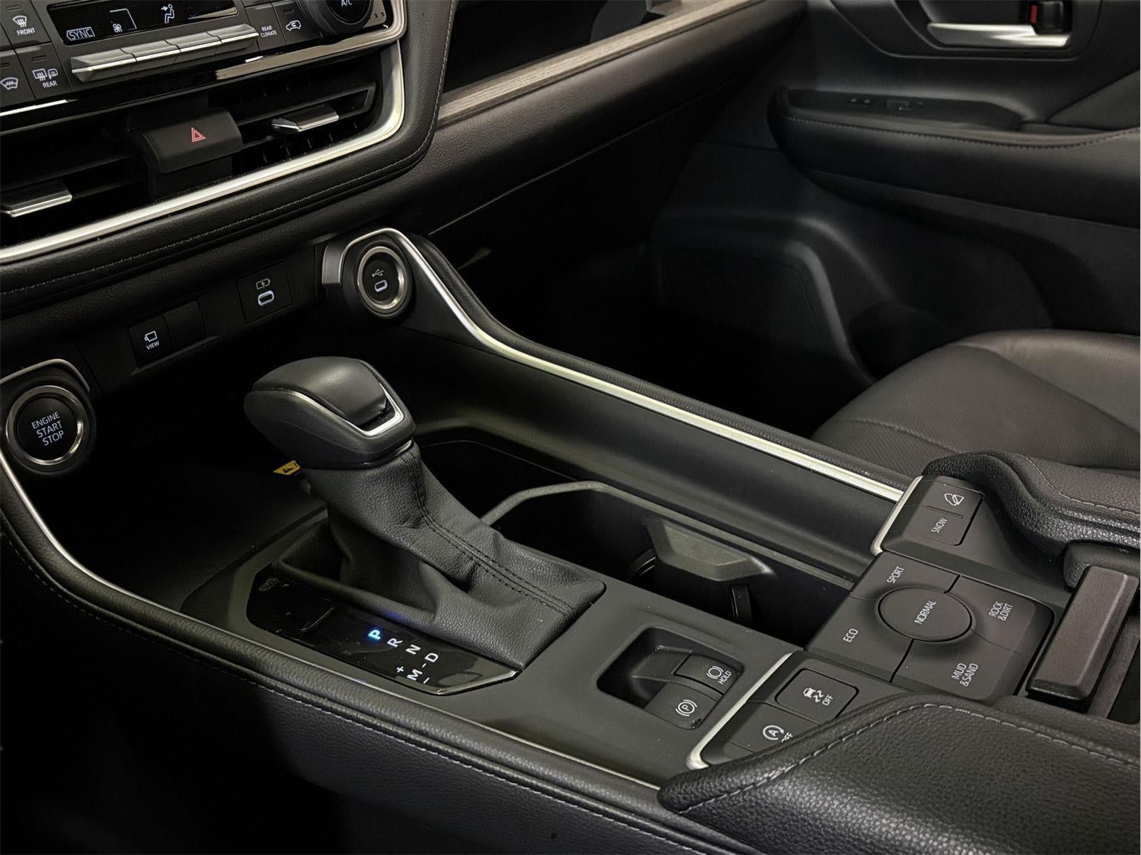 2025 Toyota GRAND HIGHLANDER Limited