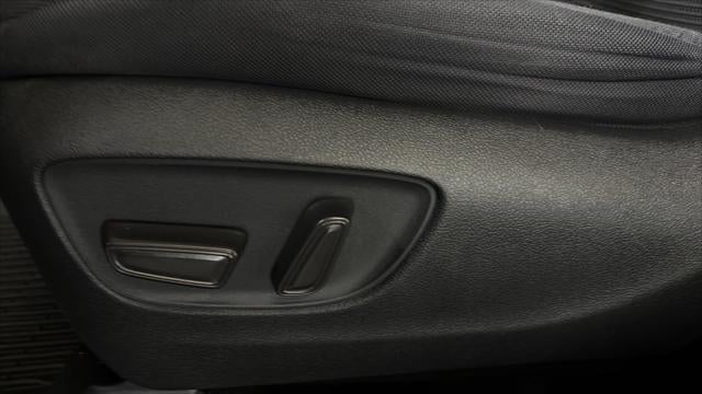 2020 Toyota Highlander LE