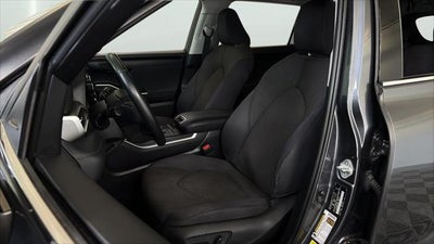 2020 Toyota Highlander LE