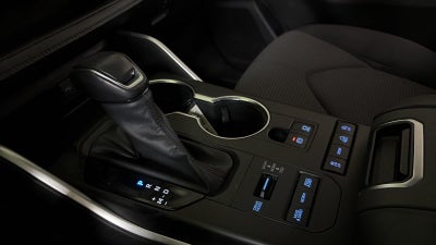 2020 Toyota Highlander LE