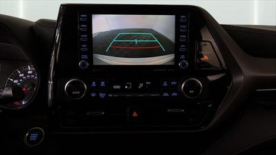 2020 Toyota Highlander LE