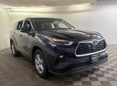 2022 Toyota HIGHLANDER LE