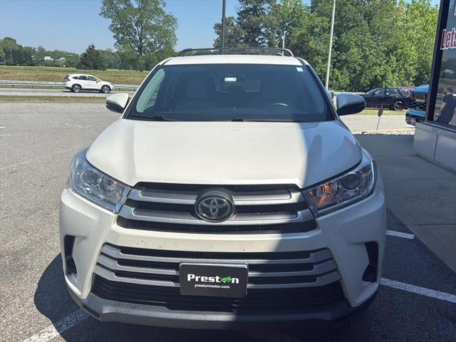 2019 Toyota Highlander LE