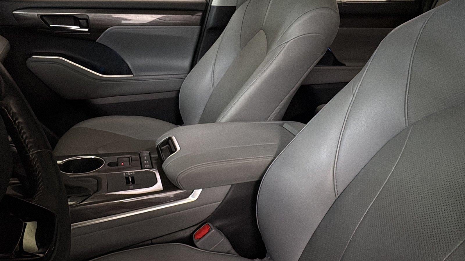 2021 Toyota Highlander Hybrid Limited