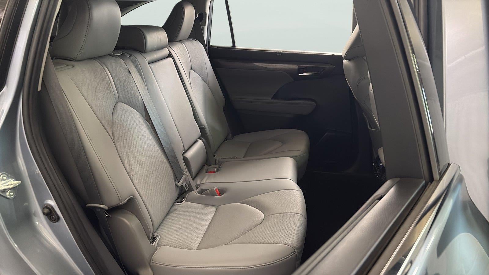 2021 Toyota Highlander Hybrid Limited