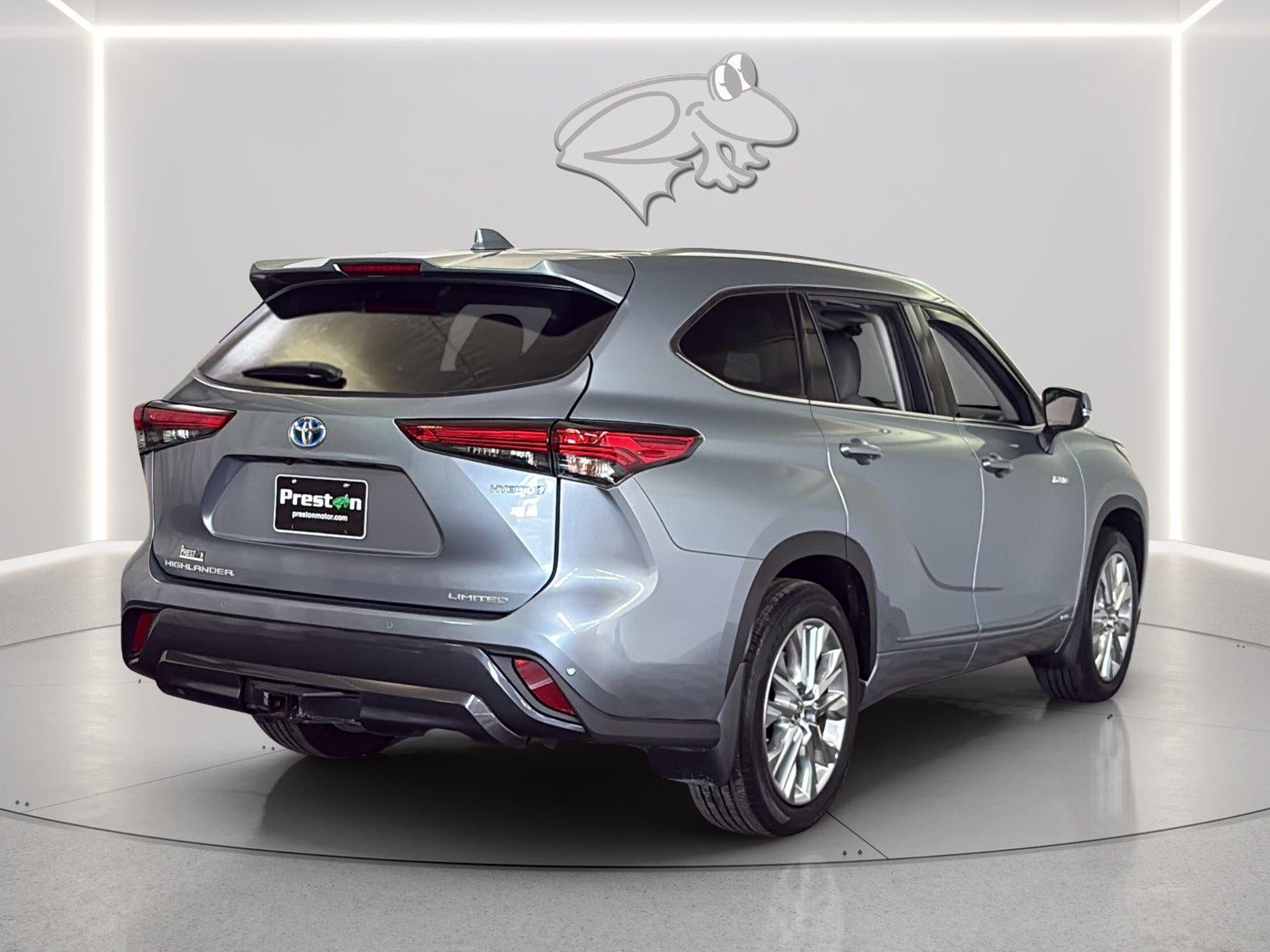 2021 Toyota Highlander Hybrid Limited