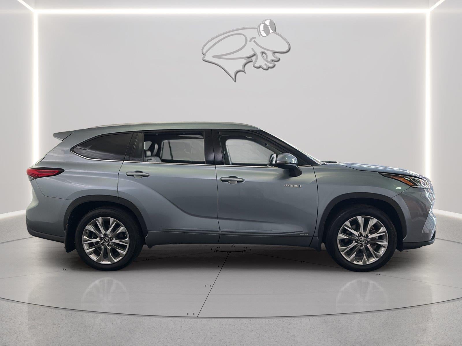 2021 Toyota Highlander Hybrid Limited