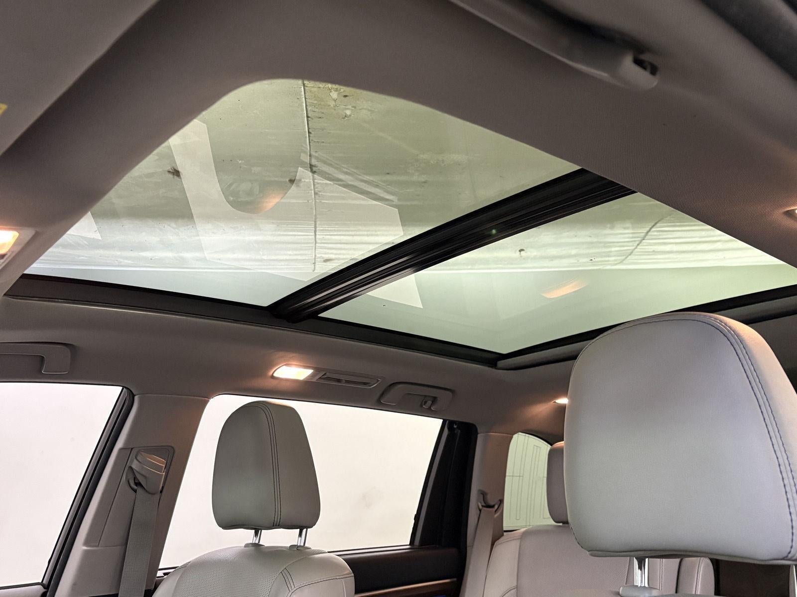 2015 Toyota HIGHLANDER HYBRD Limited Platinum