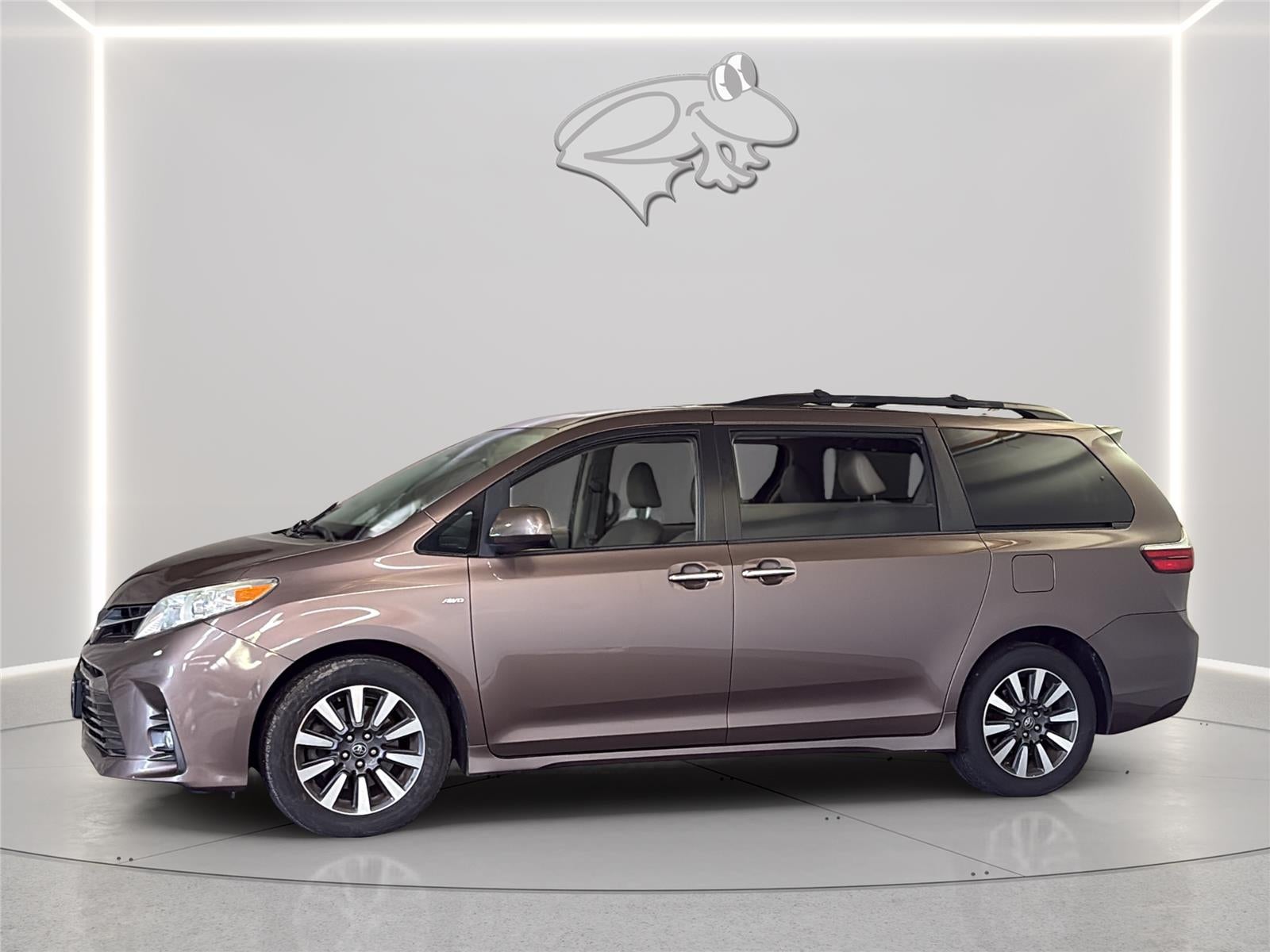 2019 Toyota Sienna XLE 7-Passenger