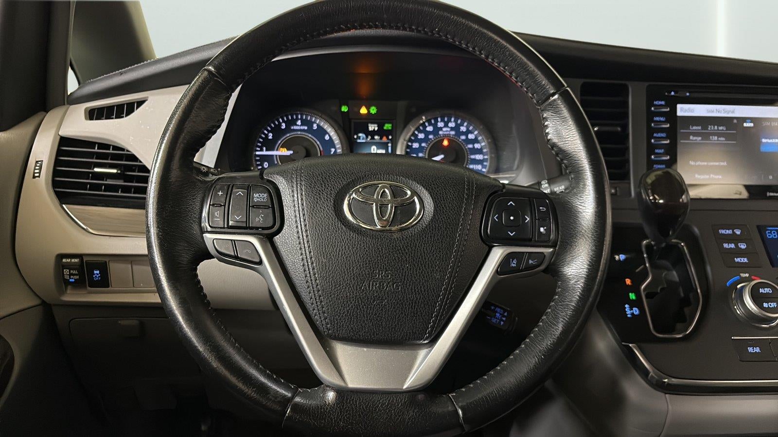 2019 Toyota Sienna XLE 7-Passenger