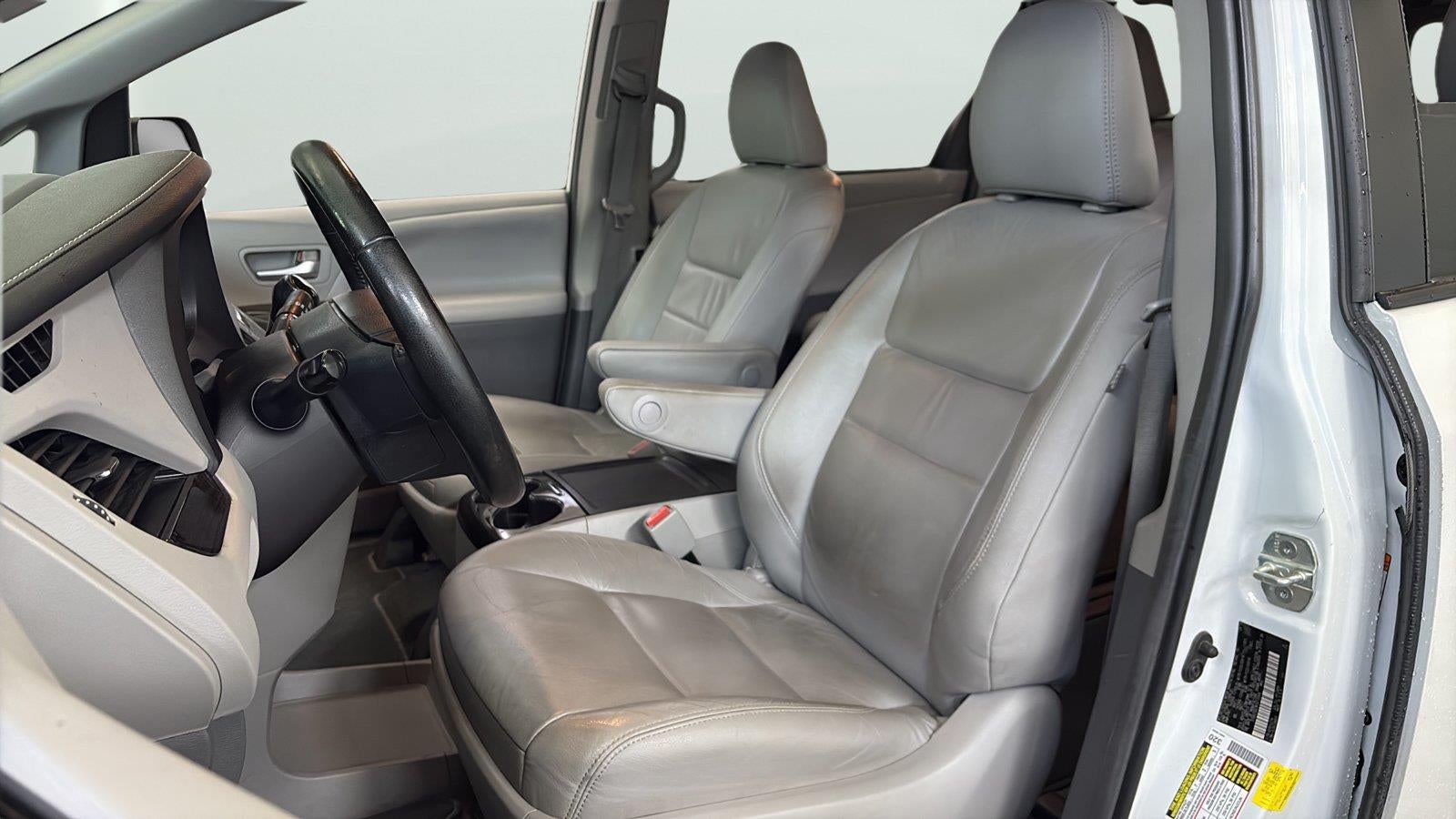 2019 Toyota Sienna XLE 7-Passenger
