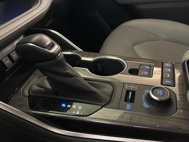 2020 Toyota HIGHLANDER Limited