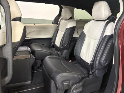 2026 Toyota Sienna Platinum 7-Passenger