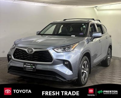2020 Toyota HIGHLANDER XLE