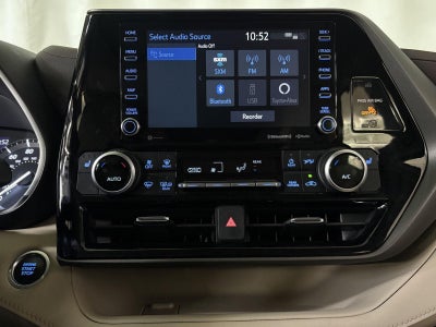 2021 Toyota HIGHLANDER XLE