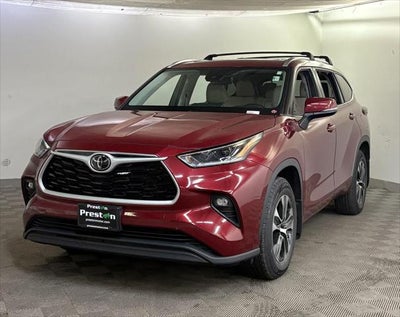 2021 Toyota HIGHLANDER XLE