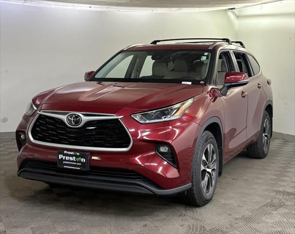 2021 Toyota HIGHLANDER XLE