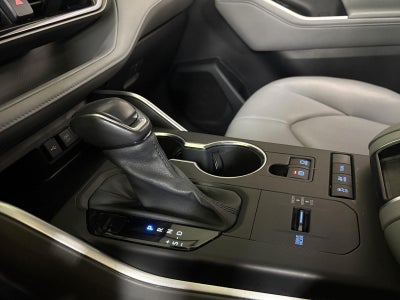 2021 Toyota HIGHLANDER HYBRD Hybrid XLE