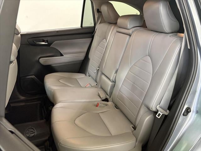 2021 Toyota HIGHLANDER HYBRD Hybrid XLE