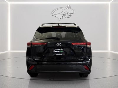 2021 Toyota HIGHLANDER XLE