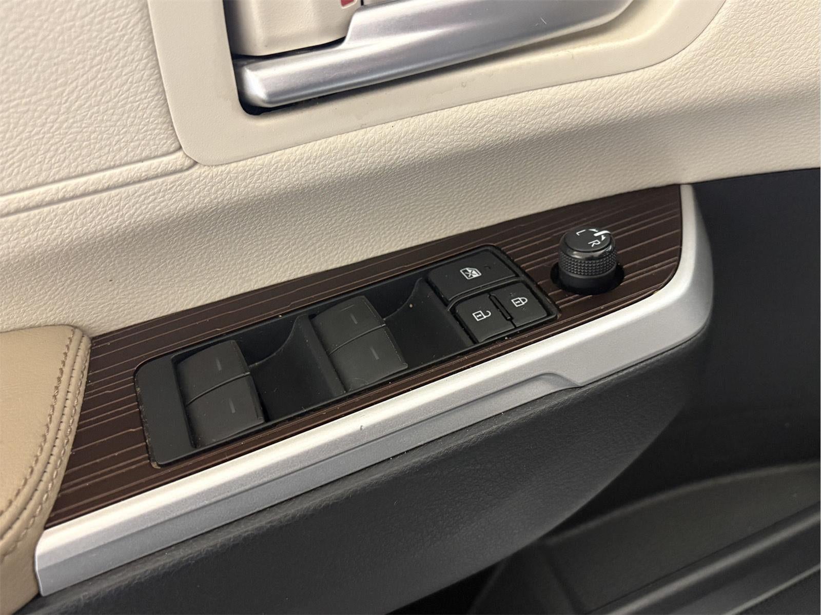 2021 Toyota SIENNA XLE XLE