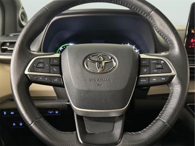 2021 Toyota SIENNA XLE XLE