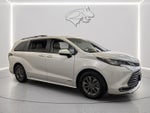 2021 Toyota SIENNA XLE XLE