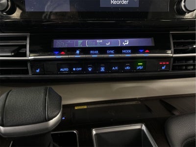 2021 Toyota SIENNA XLE XLE