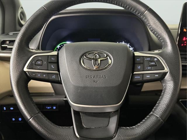 2021 Toyota SIENNA XLE XLE