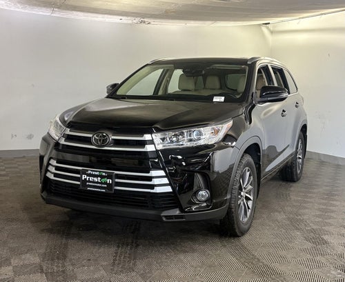 2017 Toyota HIGHLANDER XLE