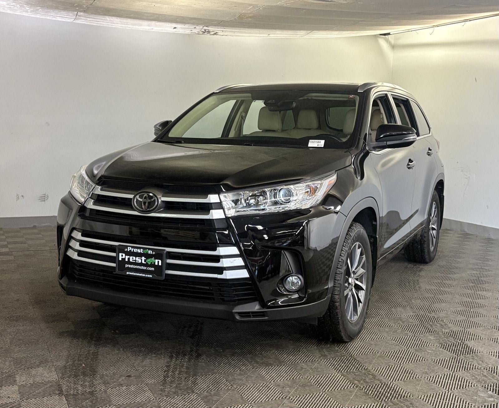 2017 Toyota HIGHLANDER XLE