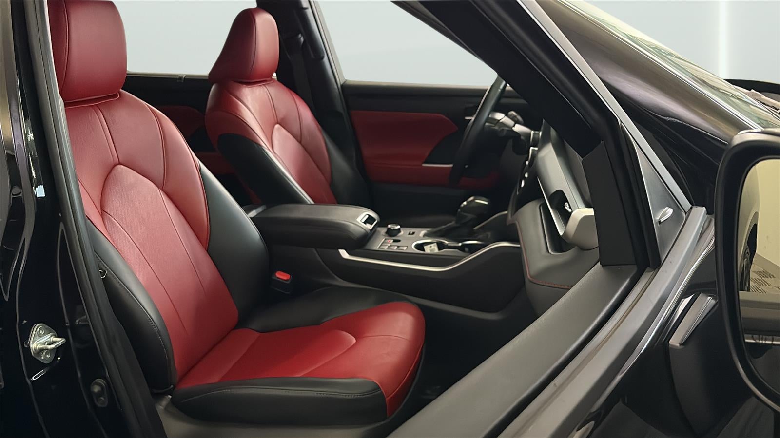 2024 Toyota Highlander XSE