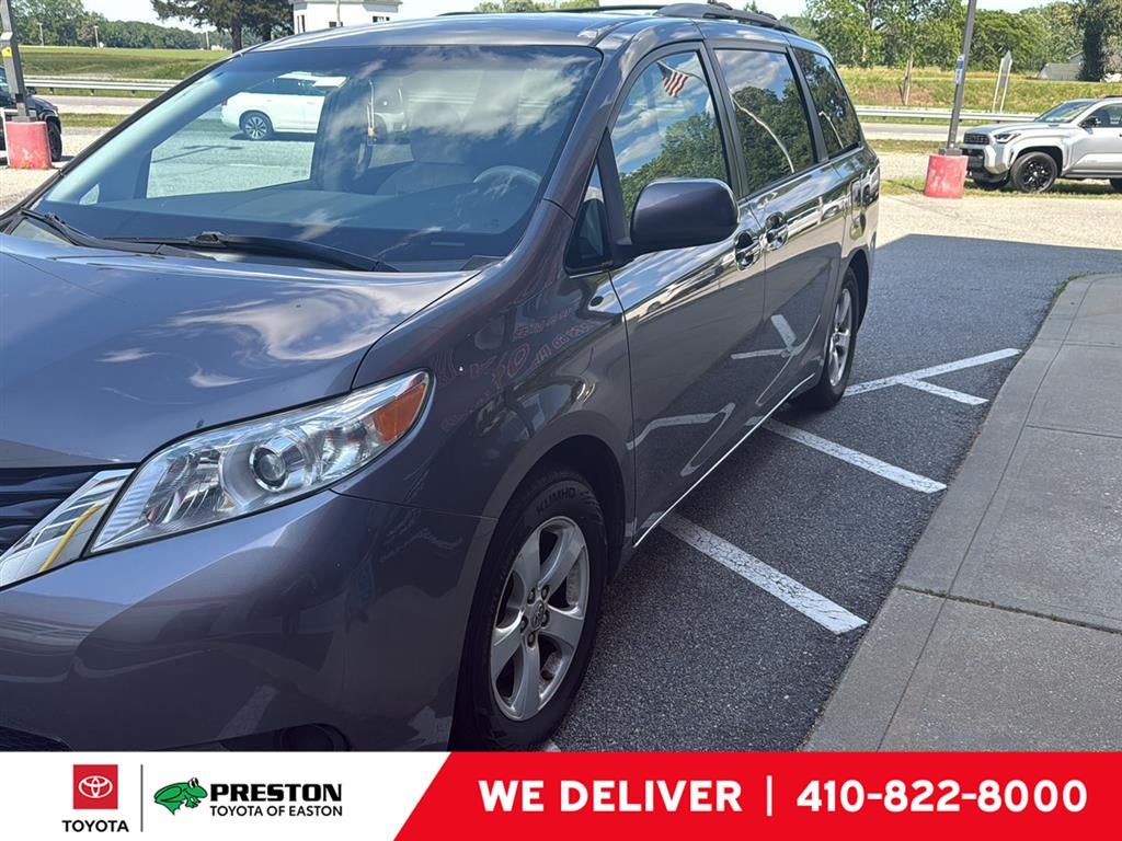 2014 Toyota Sienna LE AAS