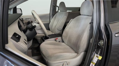 2014 Toyota SIENNA LE 3.5L LE AAS