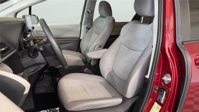 2023 Toyota Sienna LE 8-Passenger