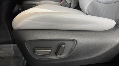 2023 Toyota Sienna LE 8-Passenger