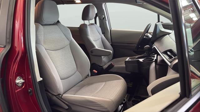 2023 Toyota Sienna LE 8-Passenger