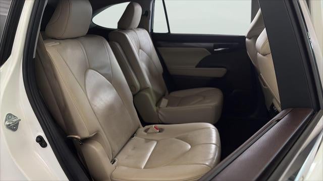 2021 Toyota Highlander Hybrid Limited