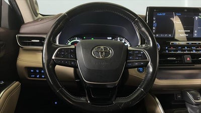 2021 Toyota Highlander Hybrid Limited