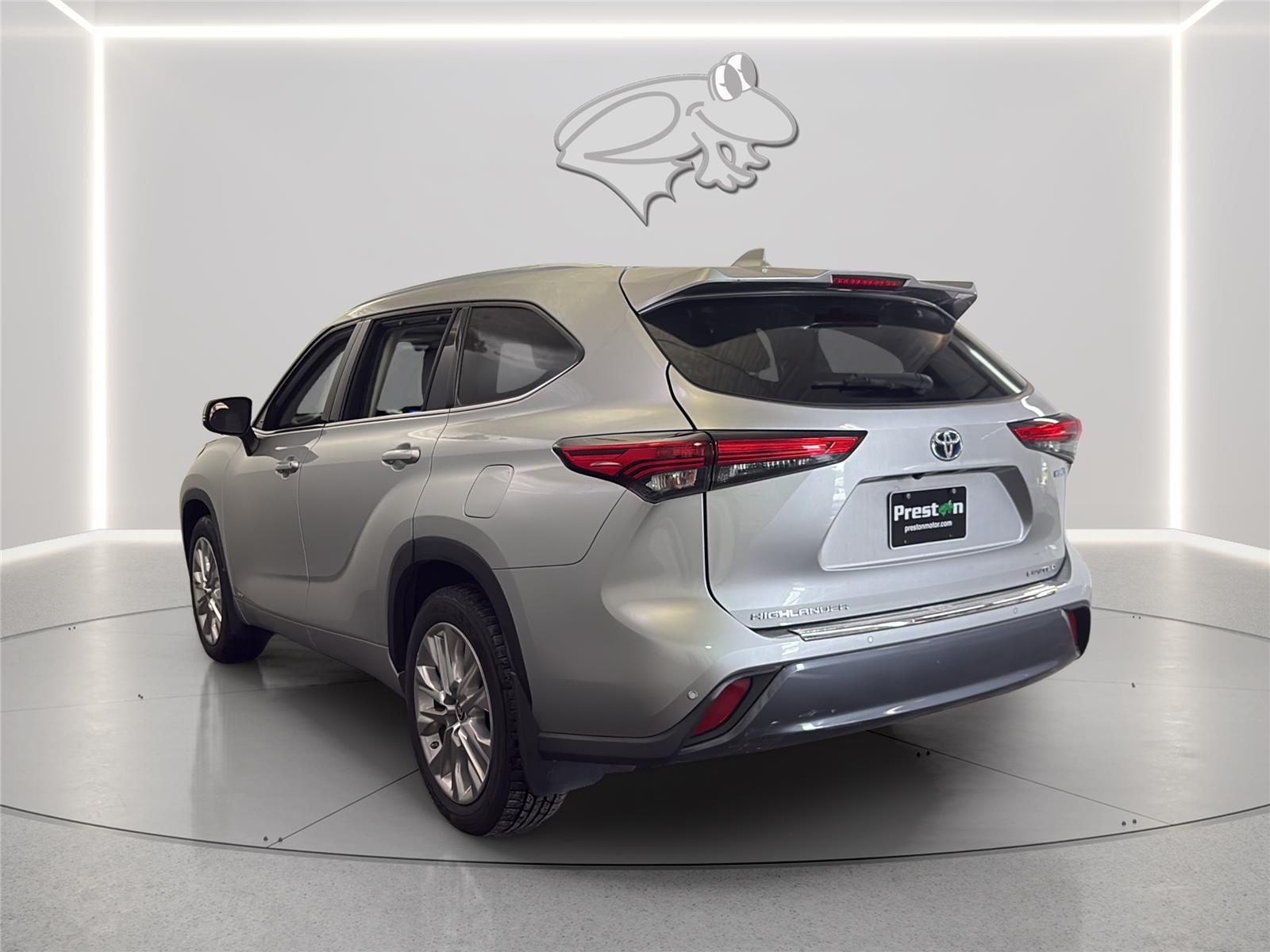 2022 Toyota Highlander Hybrid Hybrid Limited