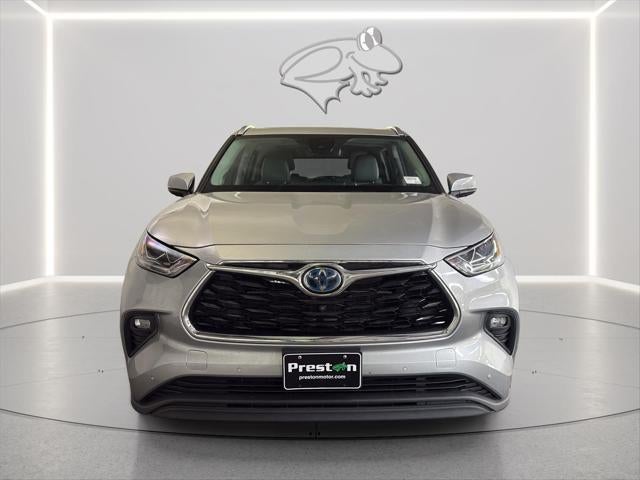 2022 Toyota Highlander Hybrid Hybrid Limited