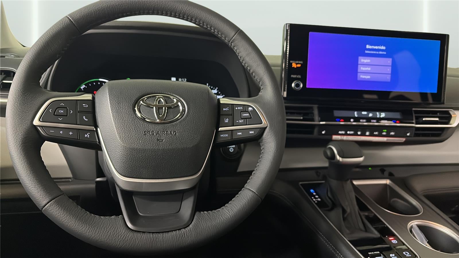 2026 Toyota Sienna XLE 8-Passenger