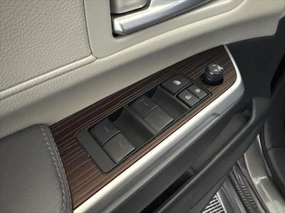 2024 Toyota SIENNA XLE XLE 8-Passenger