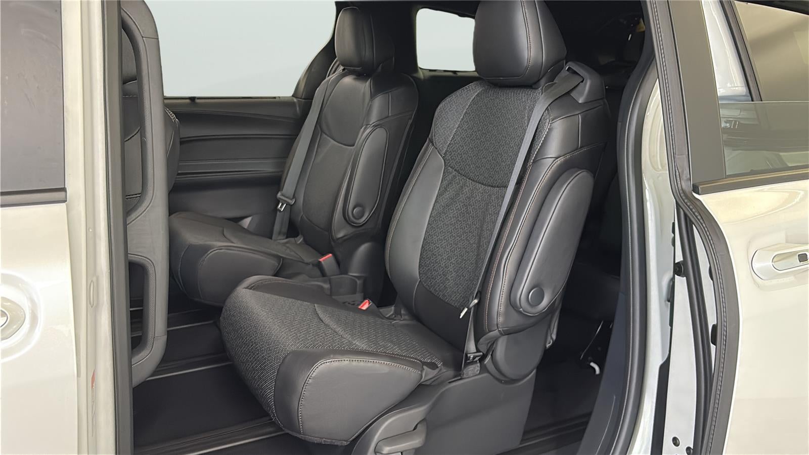 2026 Toyota Sienna Limited 7-Passenger