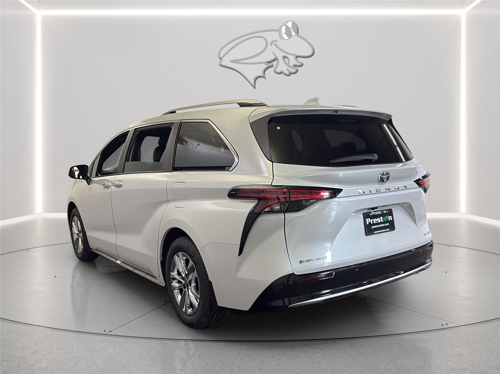 2026 Toyota Sienna Limited 7-Passenger