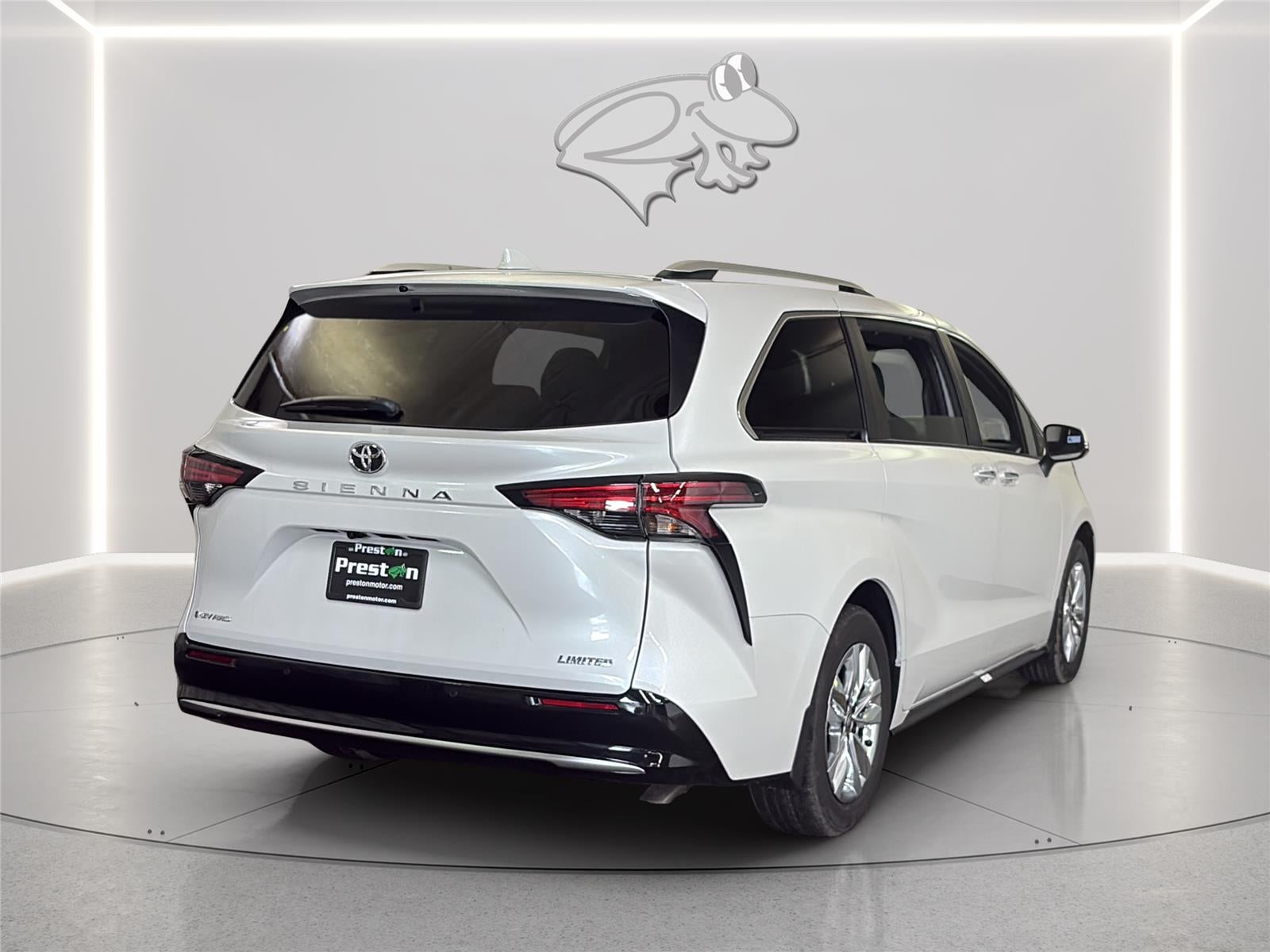 2026 Toyota Sienna Limited 7-Passenger
